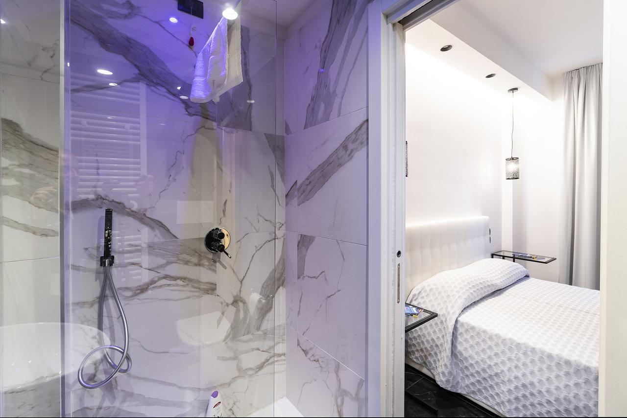 Chez Anna B&B - Adults Only Napoli Dış mekan fotoğraf