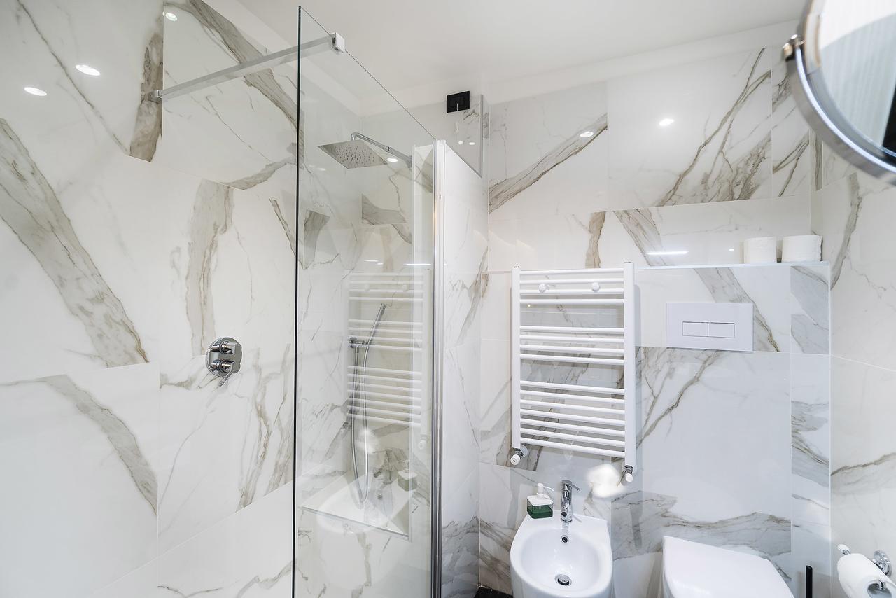 Chez Anna B&B - Adults Only Napoli Dış mekan fotoğraf