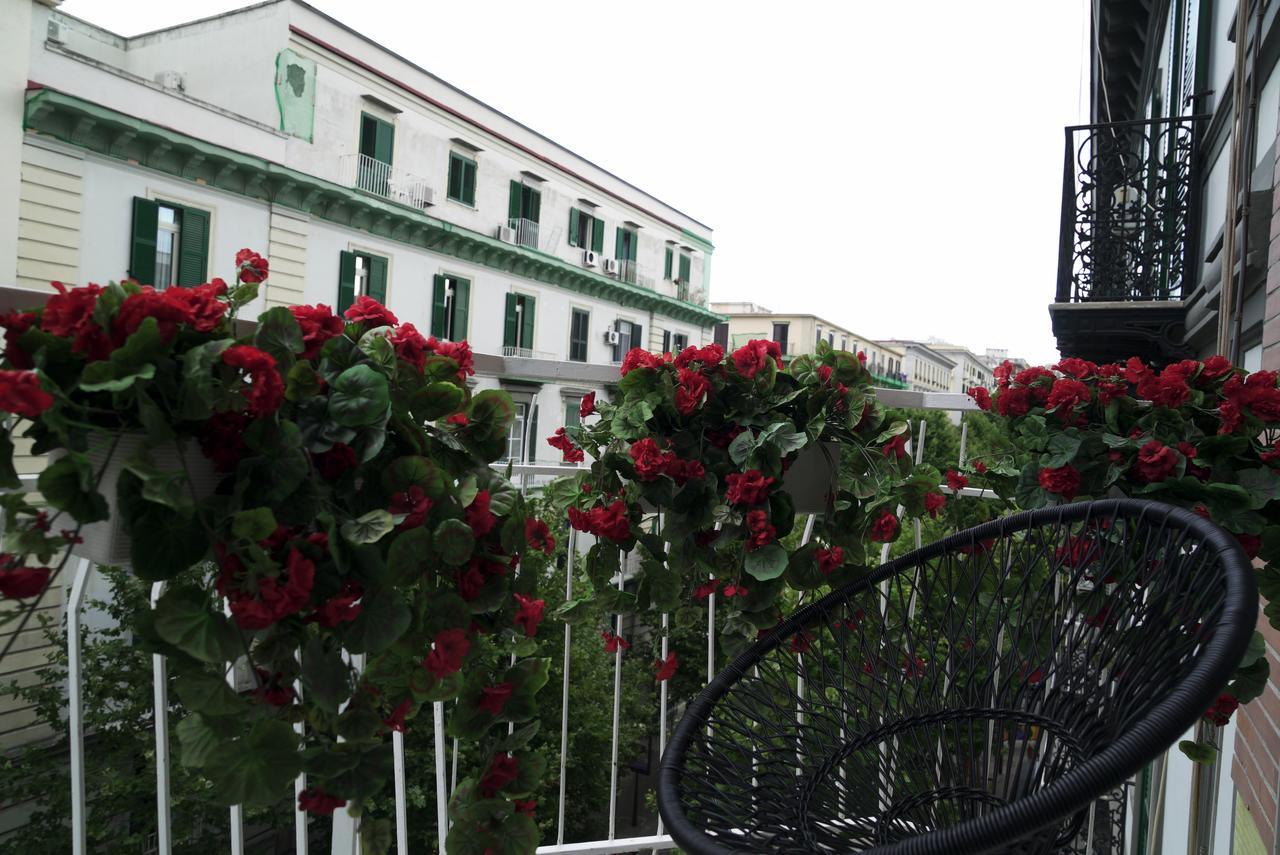 Chez Anna B&B - Adults Only Napoli Dış mekan fotoğraf