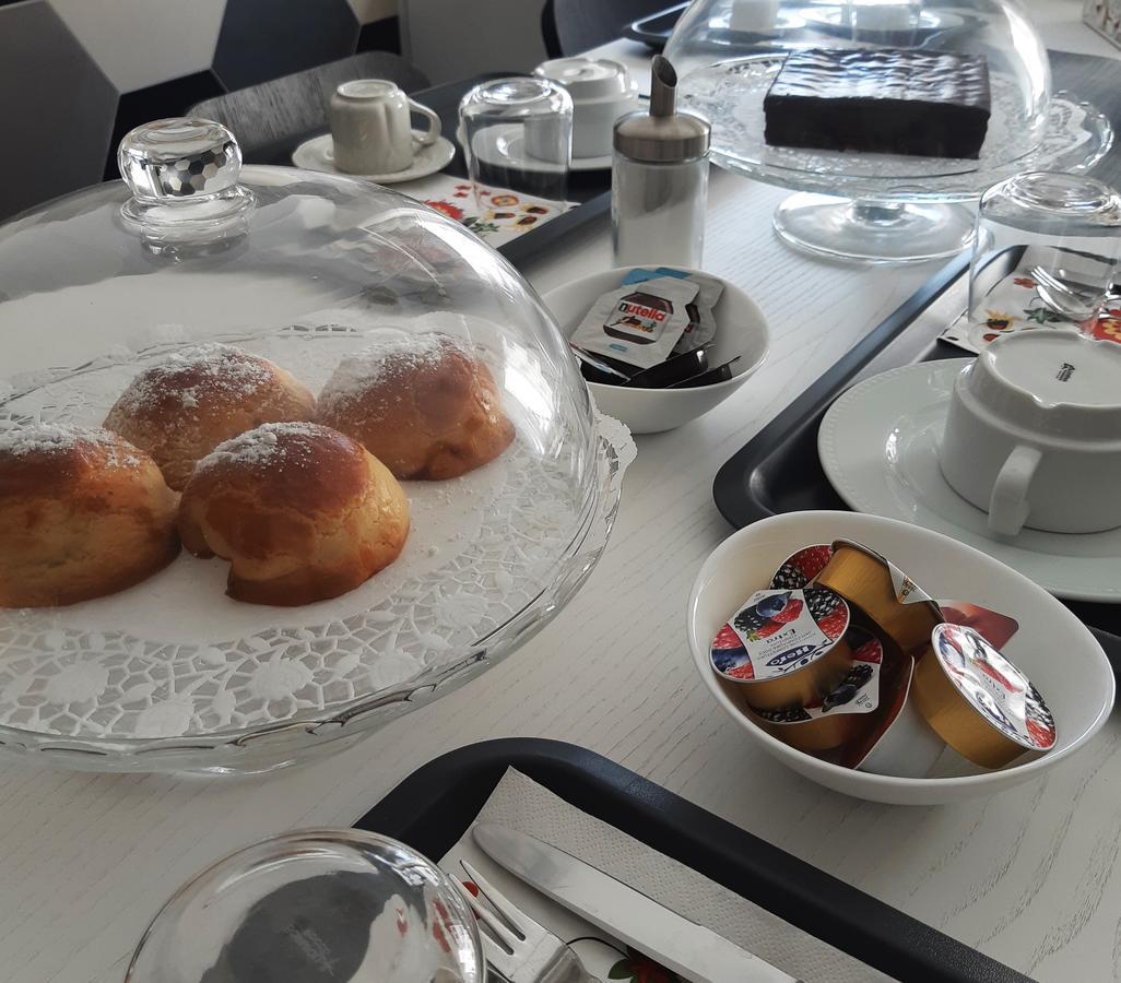 Chez Anna B&B - Adults Only Napoli Dış mekan fotoğraf